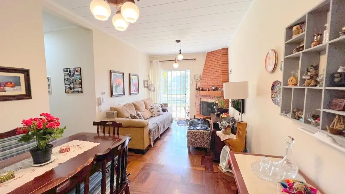 Foto 1 de Apartamento com 3 quartos à venda, 89m2 em Campos Do Jordao - SP