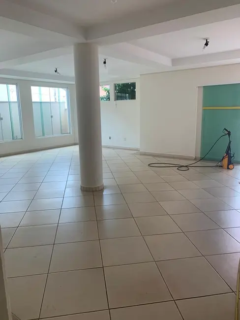 Foto 5 de Apartamento com 3 quartos à venda, 146m2 em Centro, Pindamonhangaba - SP