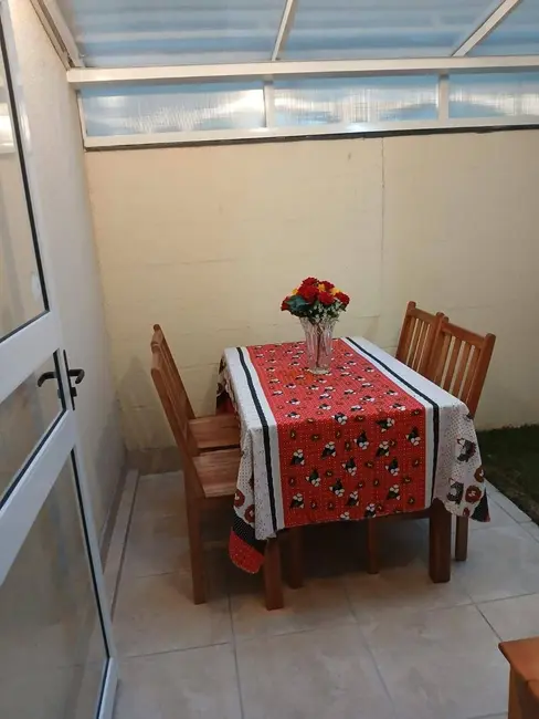 Foto 9 de Apartamento com 2 quartos à venda, 50m2 em Granjas Santa Terezinha, Taubate - SP