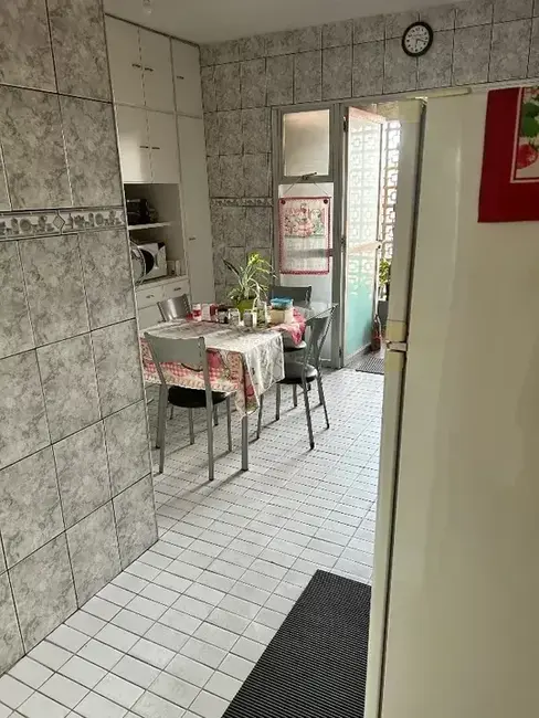 Foto 2 de Apartamento com 3 quartos à venda, 108m2 em Centro, Taubate - SP