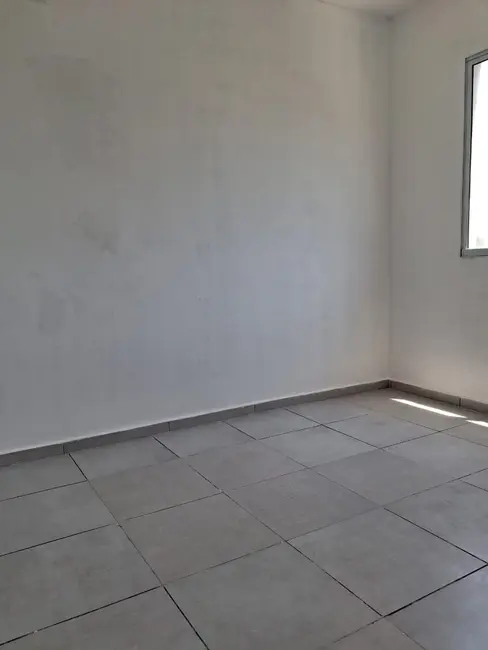 Foto 4 de Apartamento com 2 quartos à venda, 42m2 em Pindamonhangaba - SP