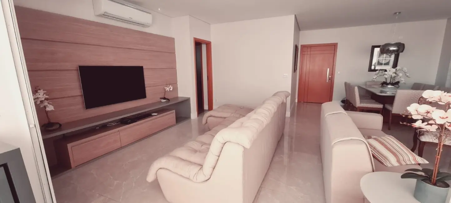 Foto 4 de Apartamento com 3 quartos à venda, 155m2 em Vila Edmundo, Taubate - SP