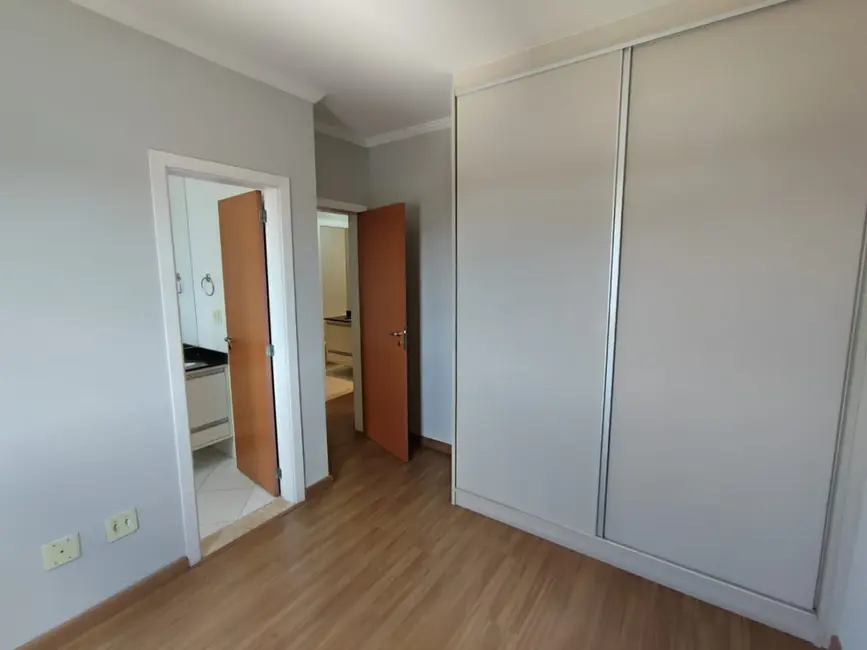 Foto 9 de Apartamento com 3 quartos à venda, 85m2 em Tabaú, Pindamonhangaba - SP