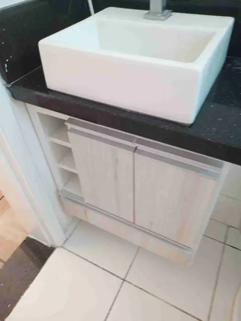 Foto 1 de Apartamento com 2 quartos à venda, 42m2 em Crispim, Pindamonhangaba - SP