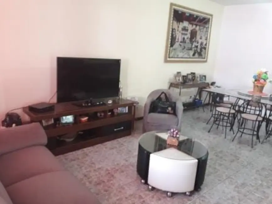 Foto 7 de Casa com 3 quartos à venda, 225m2 em Crispim, Pindamonhangaba - SP