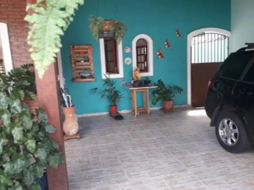 Foto 3 de Casa com 3 quartos à venda, 225m2 em Crispim, Pindamonhangaba - SP