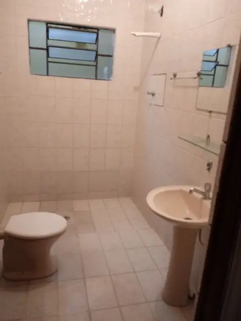 Foto 7 de Sobrado com 3 quartos à venda, 183m2 em Pindamonhangaba - SP