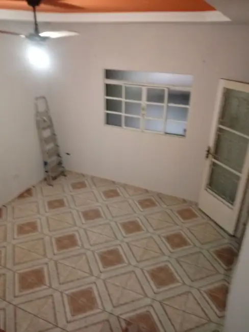 Foto 4 de Sobrado com 3 quartos à venda, 183m2 em Pindamonhangaba - SP