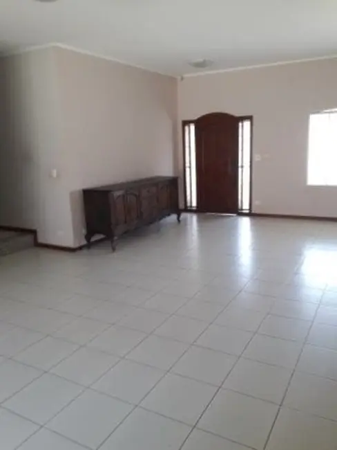 Foto 7 de Casa com 4 quartos à venda, 360m2 em Jardim Residencial Doutor Lessa, Pindamonhangaba - SP