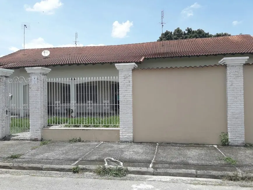 Foto 1 de Casa com 4 quartos à venda, 360m2 em Jardim Residencial Doutor Lessa, Pindamonhangaba - SP