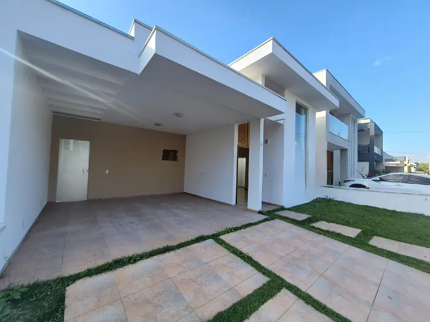 Foto 1 de Casa com 3 quartos à venda, 150m2 em Pindamonhangaba - SP