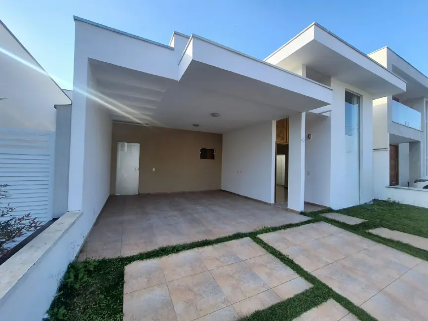 Foto 2 de Casa com 3 quartos à venda, 150m2 em Pindamonhangaba - SP