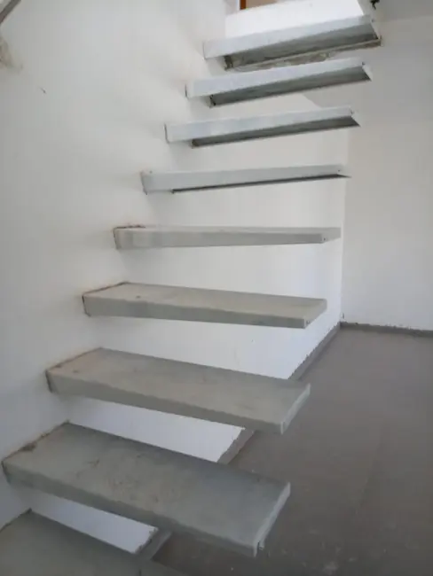 Foto 6 de Casa com 3 quartos à venda, 95m2 em Vila Suiça, Pindamonhangaba - SP