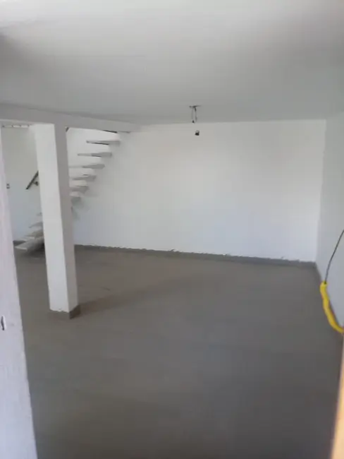 Foto 3 de Casa com 3 quartos à venda, 95m2 em Vila Suiça, Pindamonhangaba - SP