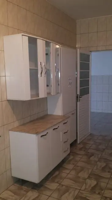 Foto 4 de Sobrado com 4 quartos à venda, 278m2 em Pindamonhangaba - SP
