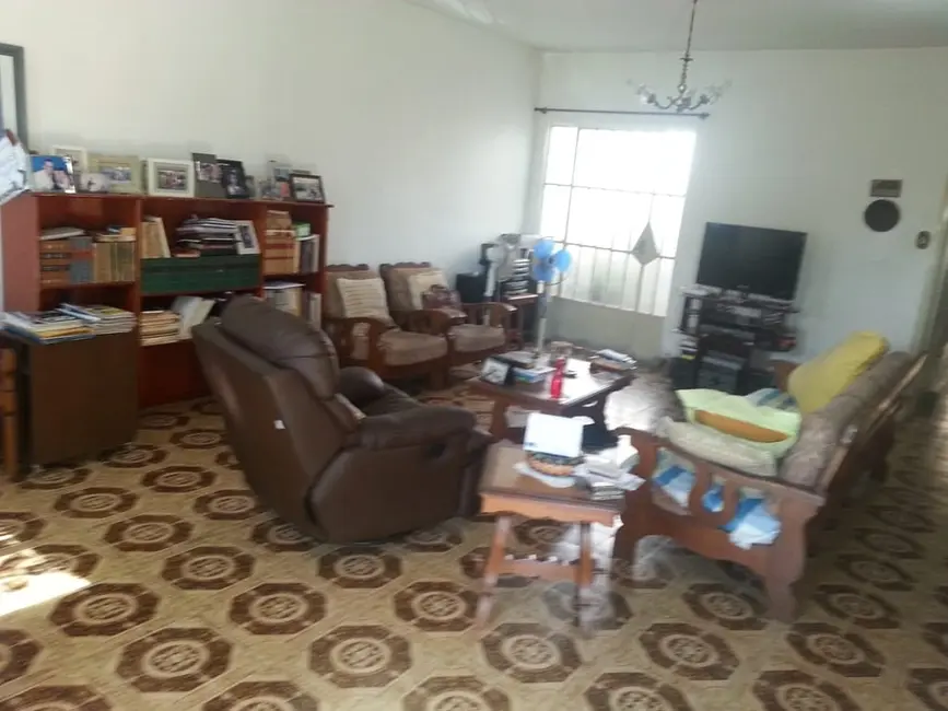 Foto 5 de Casa com 3 quartos à venda, 280m2 em Pindamonhangaba - SP