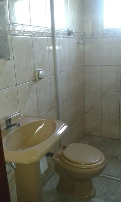Foto 1 de Casa com 3 quartos à venda, 250m2 em Pindamonhangaba - SP