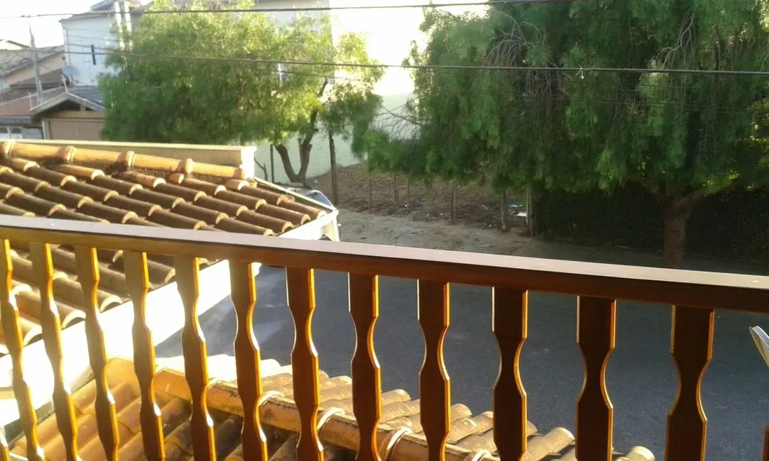 Casa com 3 quartos à venda, 250m2 em Pindamonhangaba - SP - imagem 3 Foto 3 de Casa com 3 quartos à venda, 250m2 em Pindamonhangaba - SP