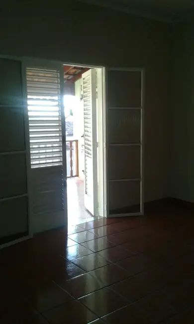 Foto 9 de Casa com 3 quartos à venda, 250m2 em Pindamonhangaba - SP