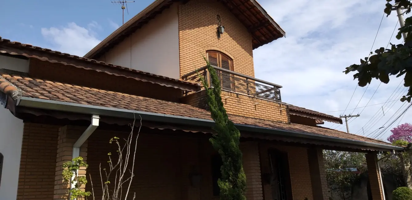 Foto 7 de Casa com 3 quartos à venda e para alugar em Centro, Tremembe - SP