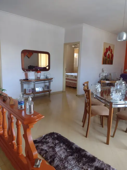 Foto 2 de Sobrado com 2 quartos à venda, 285m2 em Parque Senhor do Bonfim, Taubate - SP