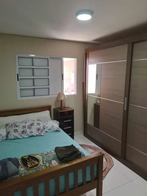 Foto 7 de Casa com 2 quartos à venda, 215m2 em Loteamento Residencial Andrade, Pindamonhangaba - SP