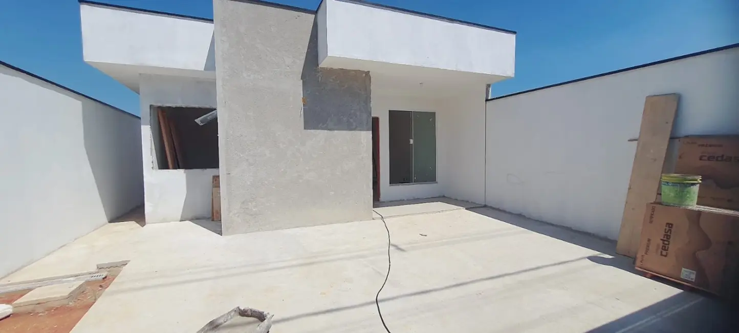 Foto 1 de Casa com 3 quartos à venda, 92m2 em Pindamonhangaba - SP