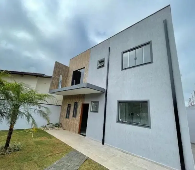 Foto 1 de Casa com 2 quartos à venda, 104m2 em Jardim Continental II, Taubate - SP
