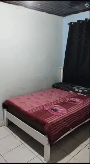Foto 1 de Casa com 2 quartos à venda, 195m2 em Parque São Domingos, Pindamonhangaba - SP