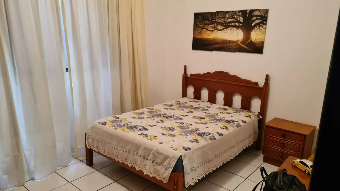 Foto 7 de Casa com 3 quartos à venda, 250m2 em Conjunto Habitacional Terra dos Ipês I (Norte), Pindamonhangaba - SP