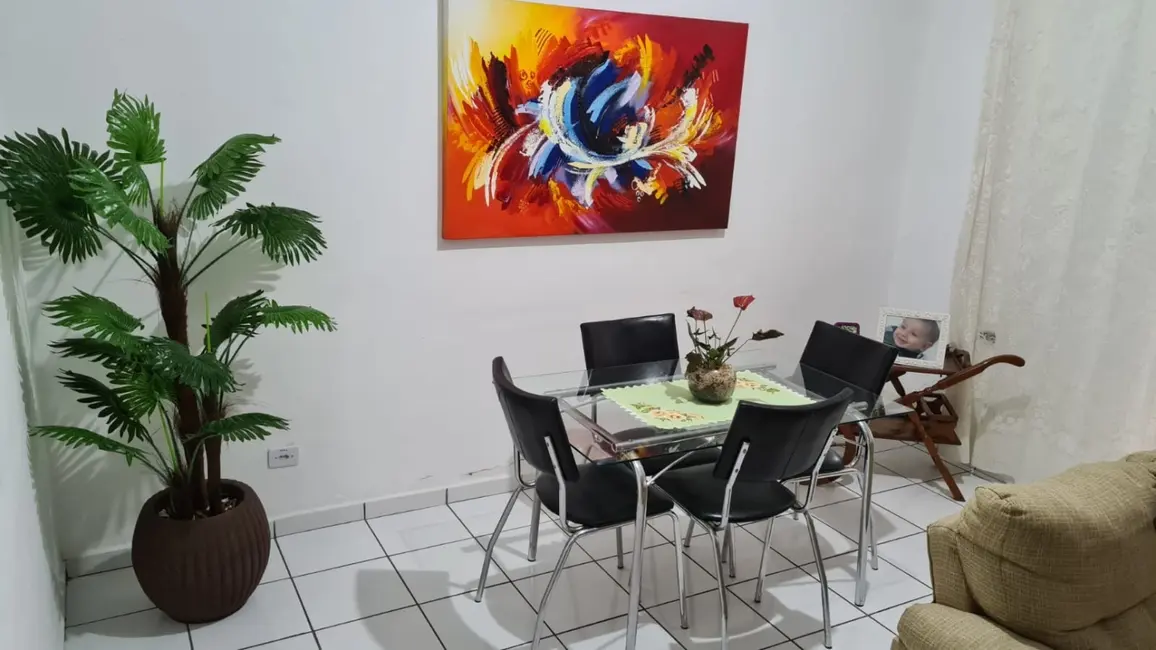 Foto 4 de Casa com 3 quartos à venda, 250m2 em Conjunto Habitacional Terra dos Ipês I (Norte), Pindamonhangaba - SP