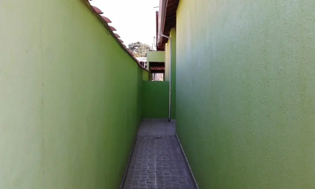 Foto 2 de Casa com 2 quartos à venda, 100m2 em Conjunto Residencial Araretama, Pindamonhangaba - SP
