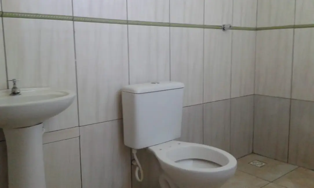 Foto 4 de Casa com 2 quartos à venda, 100m2 em Conjunto Residencial Araretama, Pindamonhangaba - SP