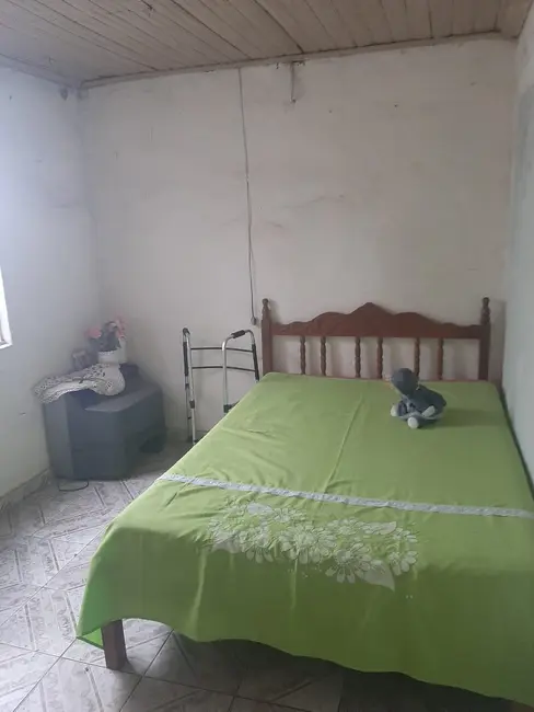 Casa com 2 quartos à venda, 163m2 em Centro, Aparecida - SP - imagem 2 Foto 2 de Casa com 2 quartos à venda, 163m2 em Centro, Aparecida - SP