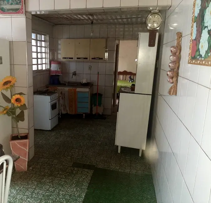 Foto 3 de Casa com 2 quartos à venda, 163m2 em Centro, Aparecida - SP