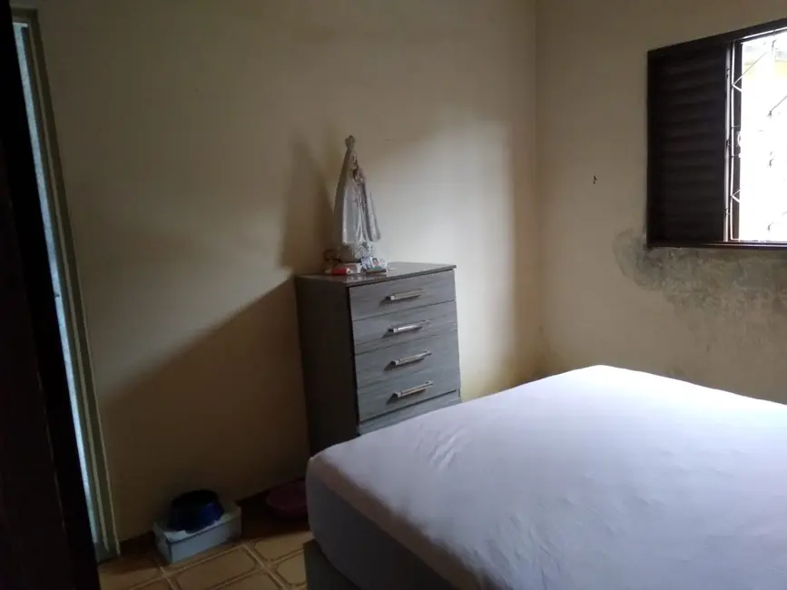 Foto 3 de Casa com 2 quartos à venda, 87m2 em Residencial e Comercial Cidade Jardim, Pindamonhangaba - SP