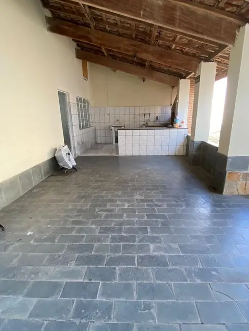 Foto 7 de Casa com 4 quartos à venda, 183m2 em Jardim das Bandeiras, Taubate - SP