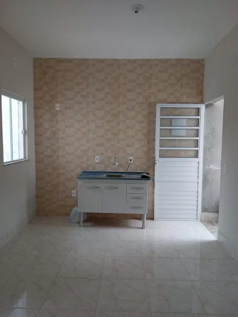 Foto 1 de Casa com 2 quartos à venda, 64m2 em Residencial Estoril, Taubate - SP