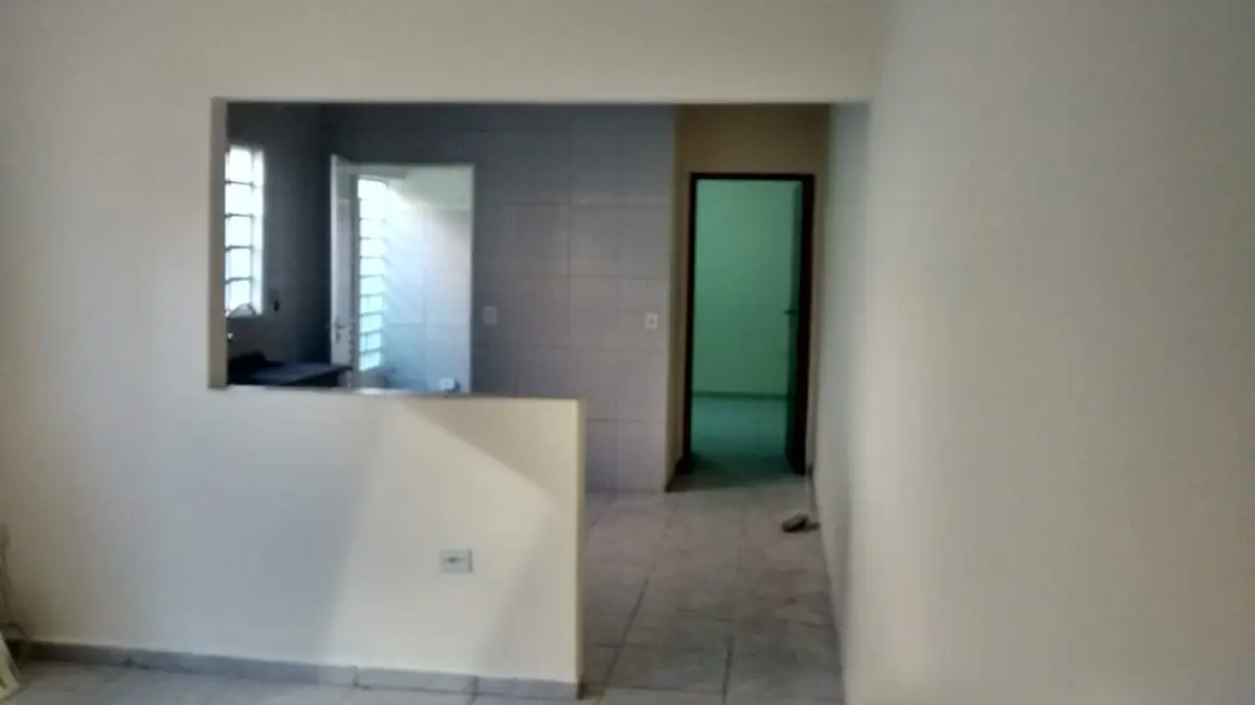 Foto 5 de Casa com 2 quartos à venda, 25m2 em Tremembe - SP