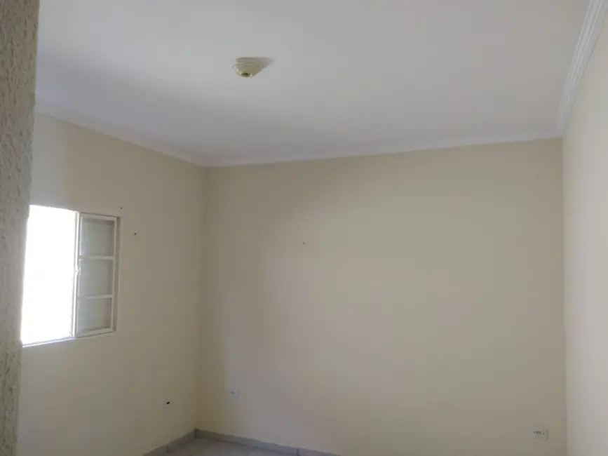 Foto 7 de Casa com 2 quartos à venda, 25m2 em Tremembe - SP