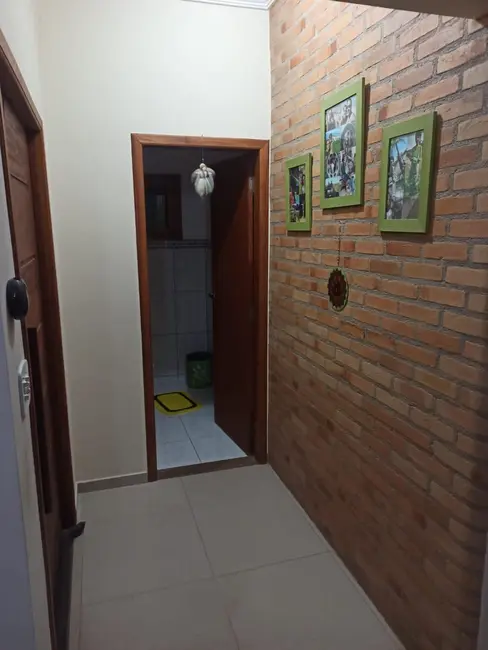 Sobrado com 3 quartos à venda, 272m2 em Tremembe - SP - imagem 1 Foto 1 de Sobrado com 3 quartos à venda, 272m2 em Tremembe - SP