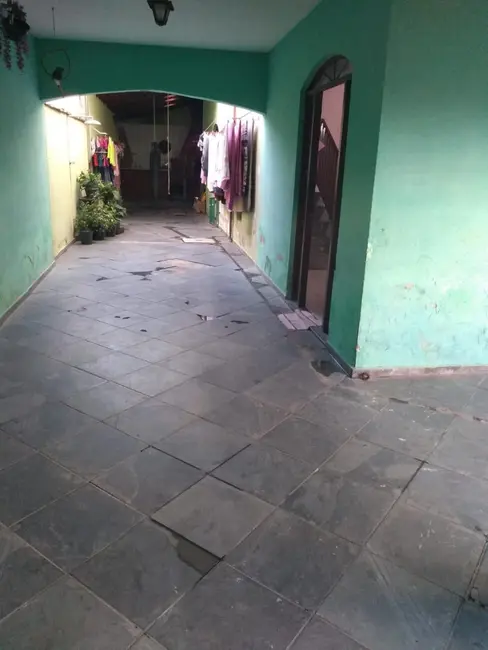 Foto 3 de Casa com 3 quartos à venda, 160m2 em Conjunto Habitacional Terra dos Ipês II (Fase I), Pindamonhangaba - SP