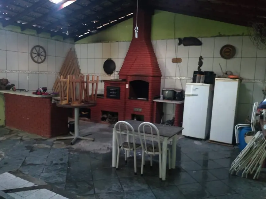 Foto 6 de Casa com 3 quartos à venda, 160m2 em Conjunto Habitacional Terra dos Ipês II (Fase I), Pindamonhangaba - SP