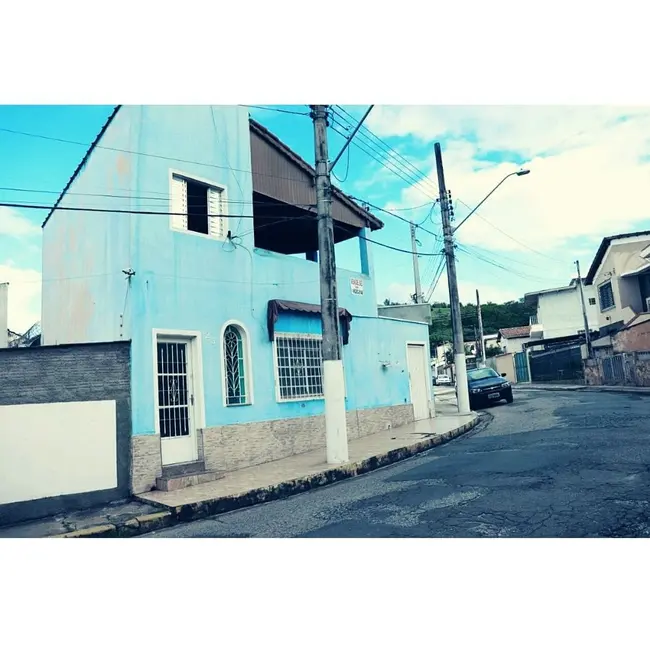 Foto 1 de Casa com 2 quartos à venda, 55m2 em São Benedito, Guaratingueta - SP