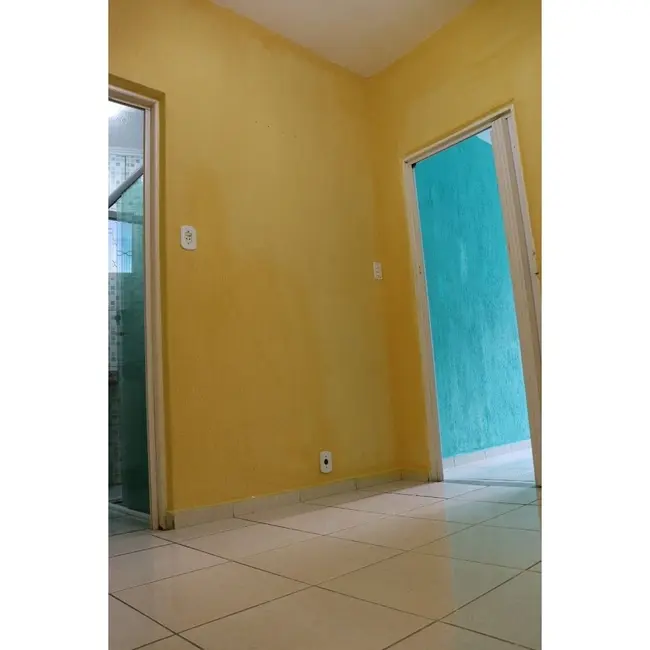 Foto 6 de Casa com 2 quartos à venda, 55m2 em São Benedito, Guaratingueta - SP