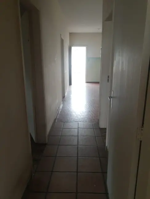 Foto 8 de Casa com 2 quartos à venda, 118m2 em Vila Santos, Cacapava - SP