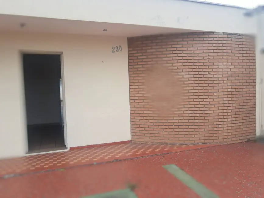 Foto 1 de Casa com 2 quartos à venda, 118m2 em Vila Santos, Cacapava - SP