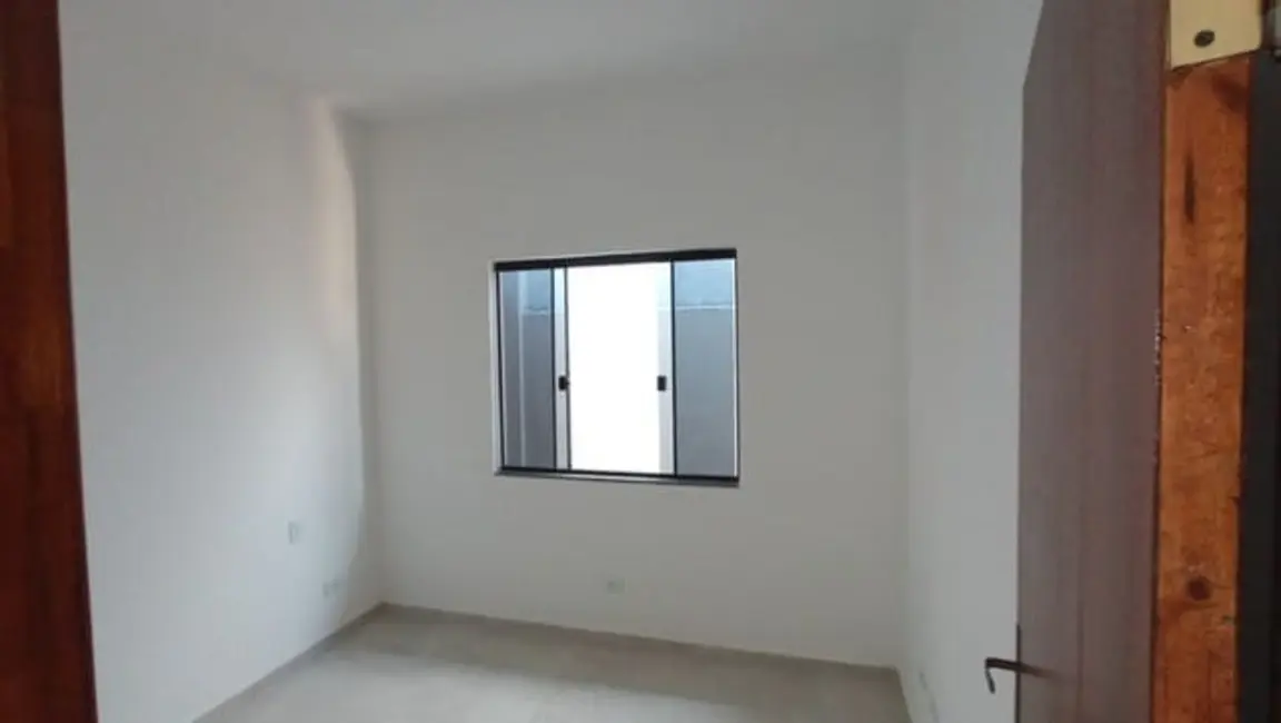 Foto 8 de Casa com 3 quartos à venda, 82m2 em Piracangaguá, Taubate - SP