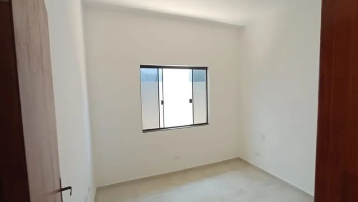 Foto 7 de Casa com 3 quartos à venda, 82m2 em Piracangaguá, Taubate - SP