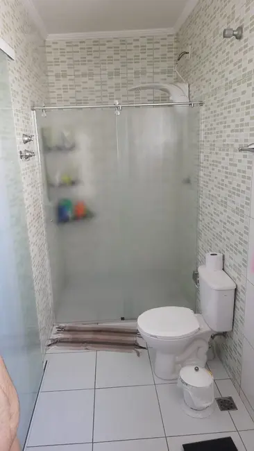 Foto 7 de Sobrado com 4 quartos à venda, 245m2 em Pindamonhangaba - SP